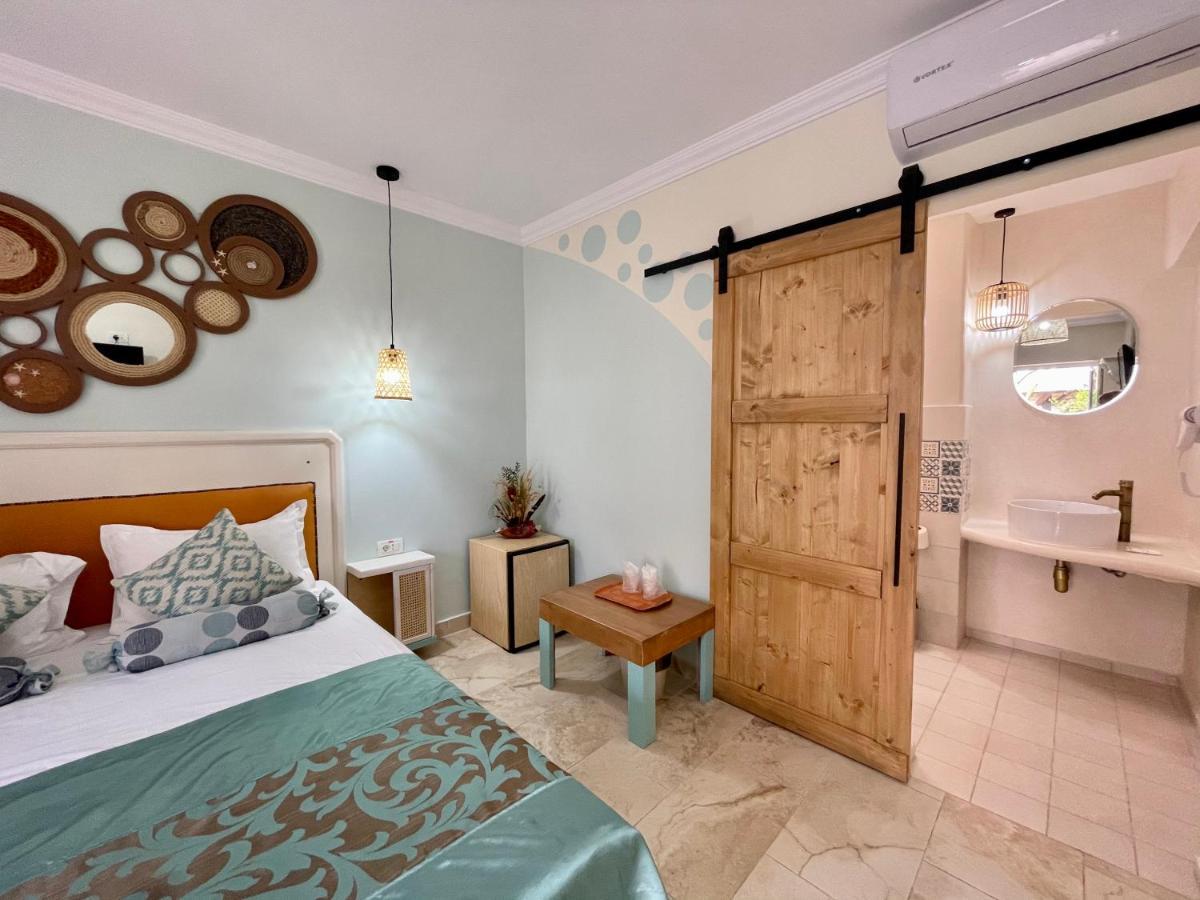 H By Hambar Vama Veche Exterior foto